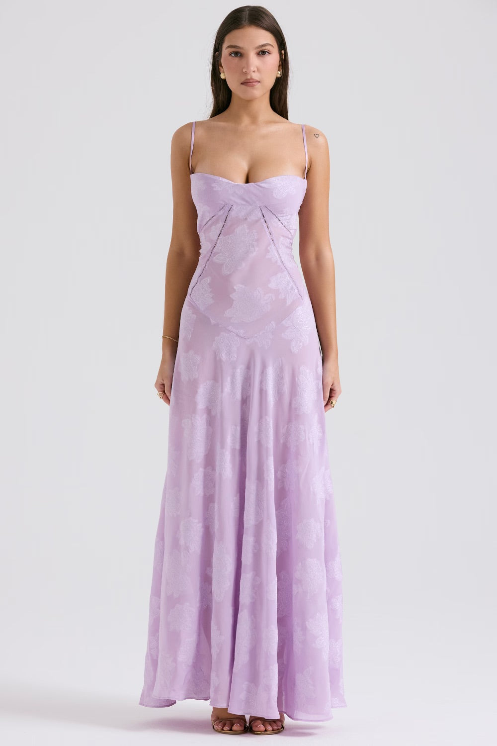 Women's maxi dress with thin straps and pattern