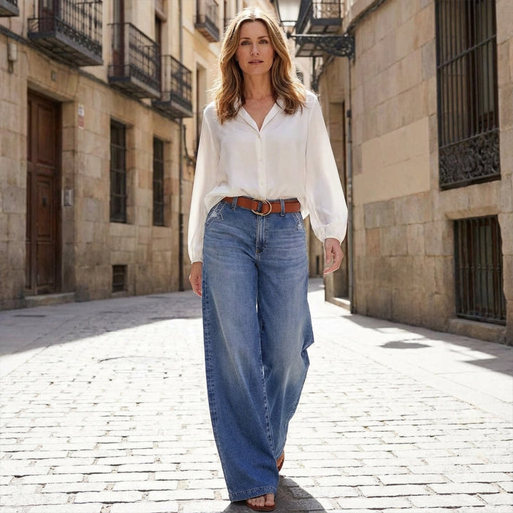 Wide women's jeans | with high waist and pockets