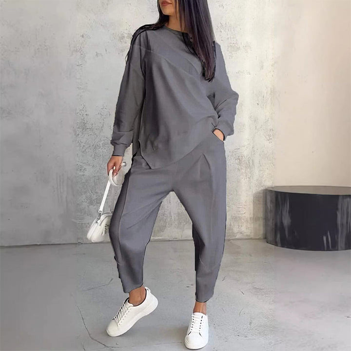 🌸✨Set with long-sleeved sweatshirts and pants with irregular hem for women
