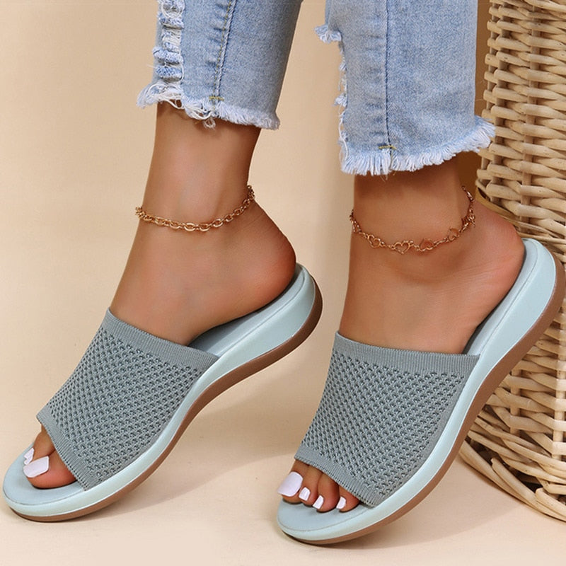 Women's sandals with a knitted strap and open toes