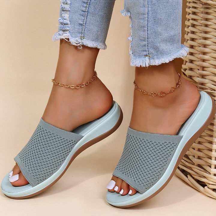 Women's sandals with a knitted strap and open toes